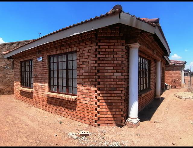 3 BEDROOM FREESTANDING SOLD IN KANANA